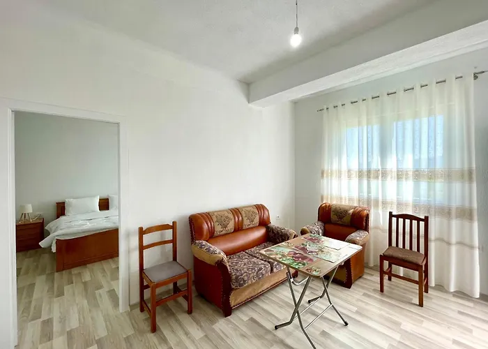 Holiday Apartment Appartement Pogradec