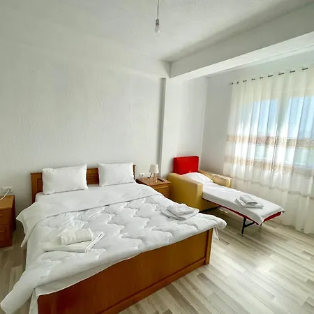 Holiday Apartment Πόγραδετς