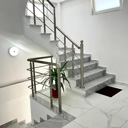 Lägenhet Holiday Apartment *